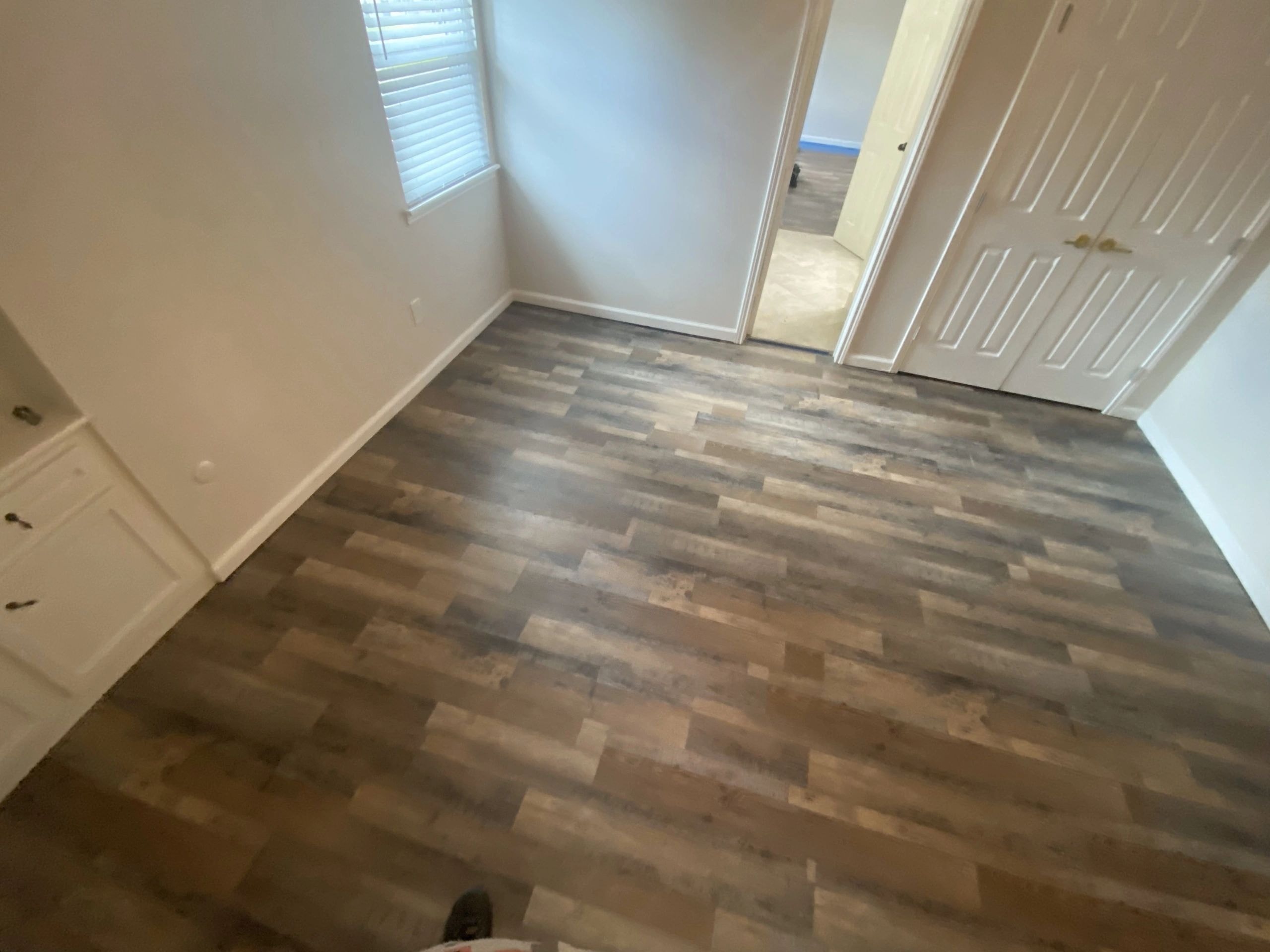 Flooring project - laminate installation